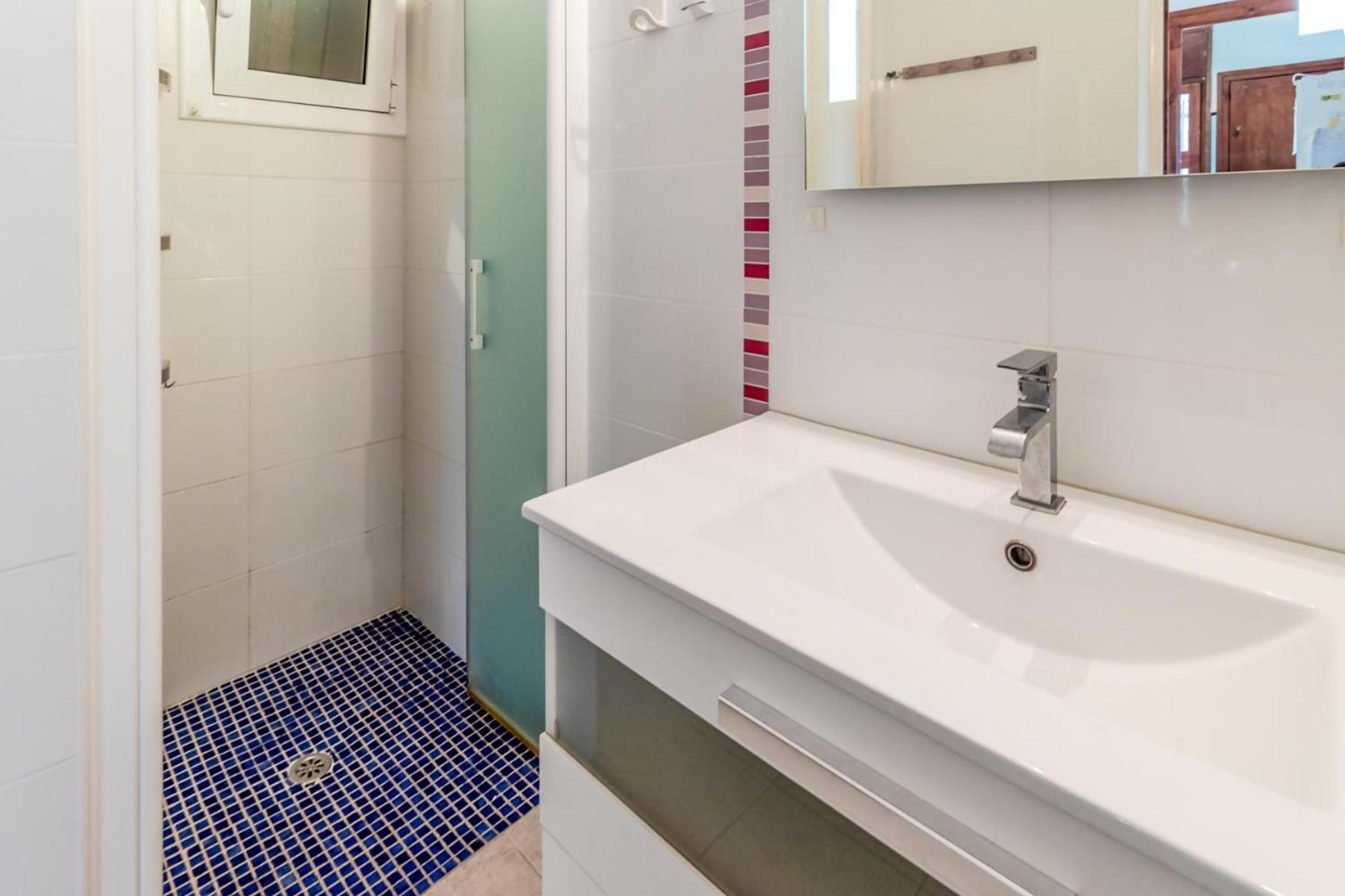 Carboneras 45 Apartamento Con Terraza 赫罗纳 外观 照片